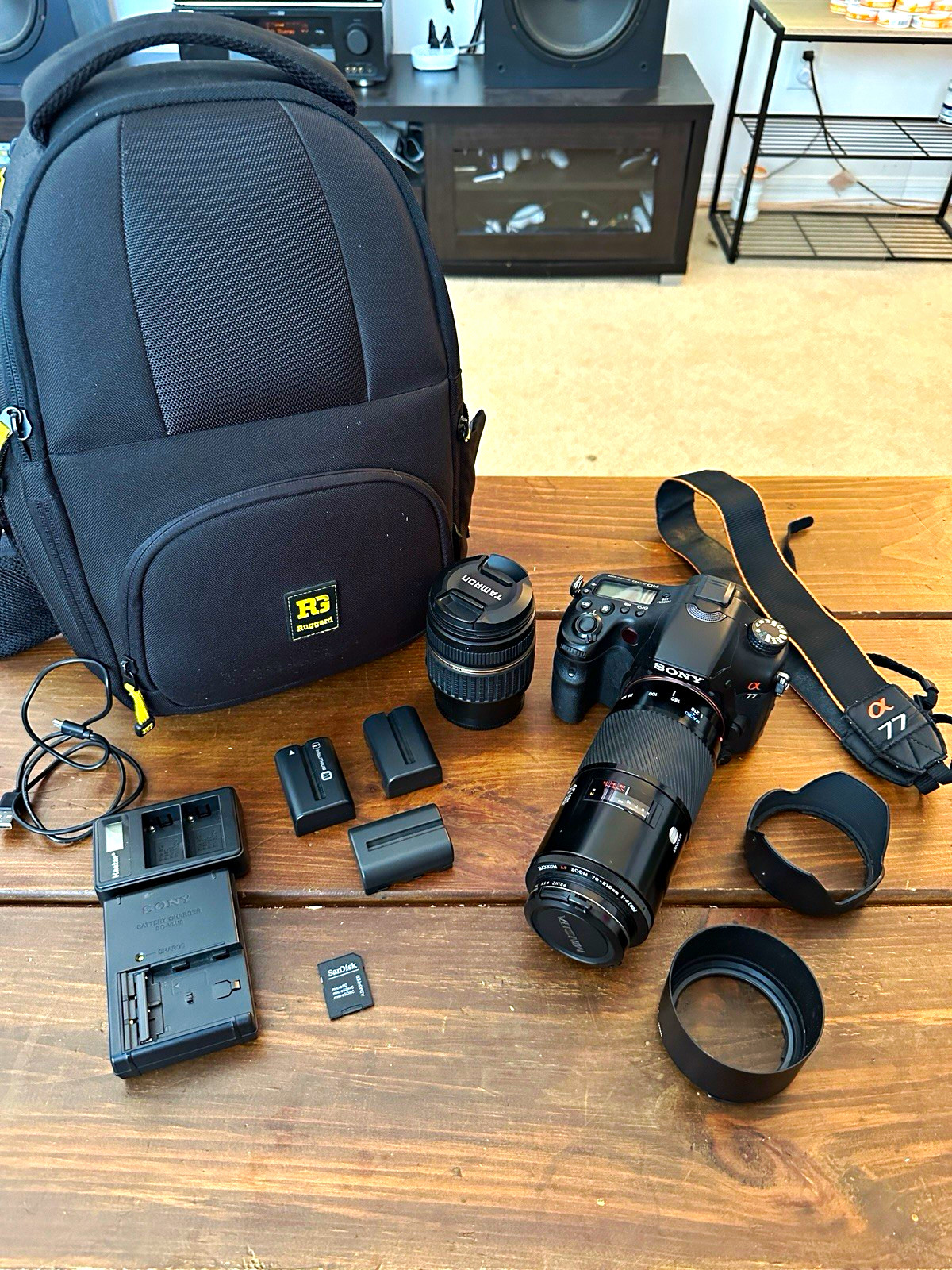 Sony Alpha a77 Camera Bundle Tamron 18-200mm + Minolta 70-210mm