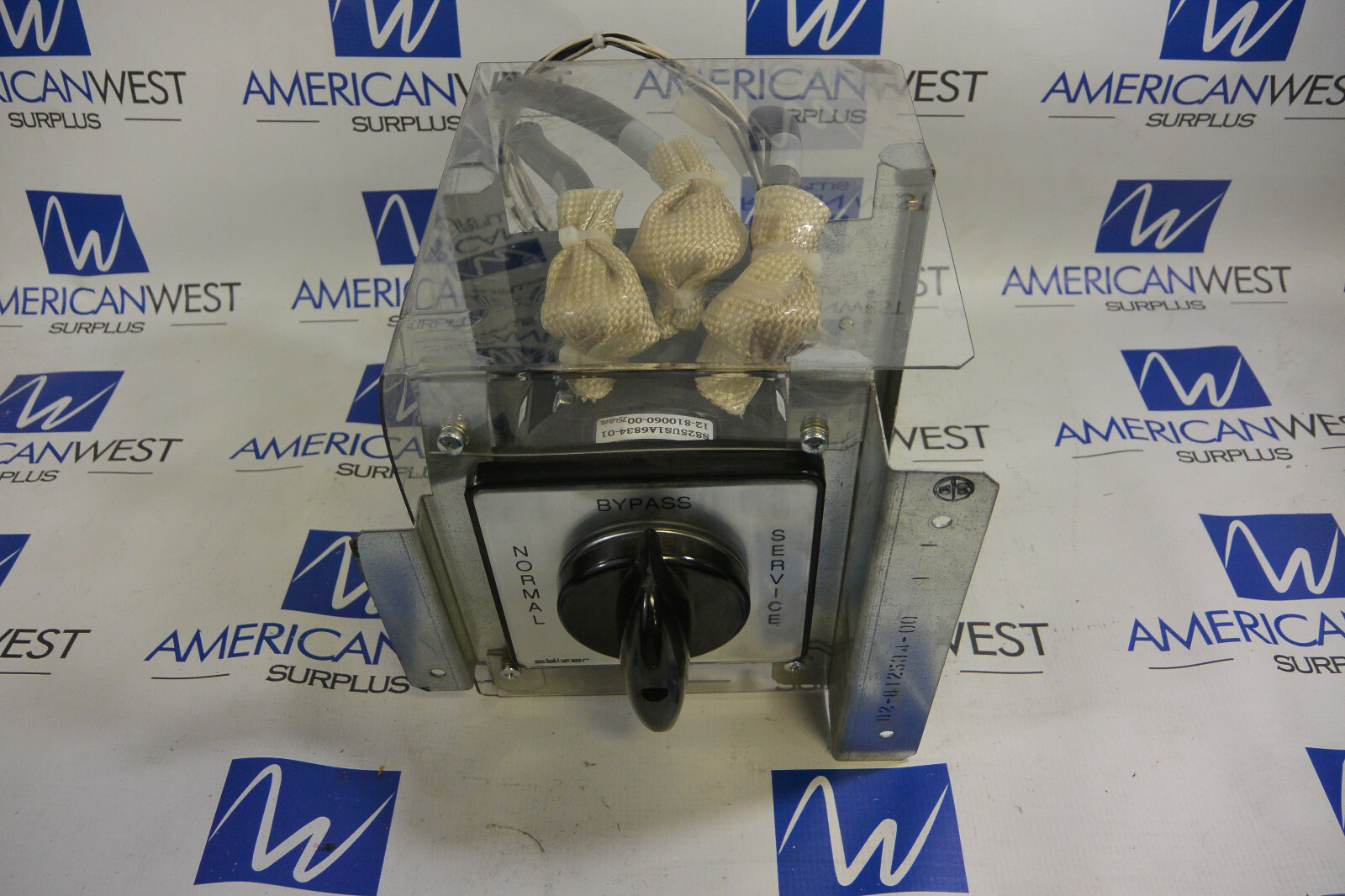 Salzer S825US1A6834-01 12-810060-00 Rotary Bypass Switch *USED