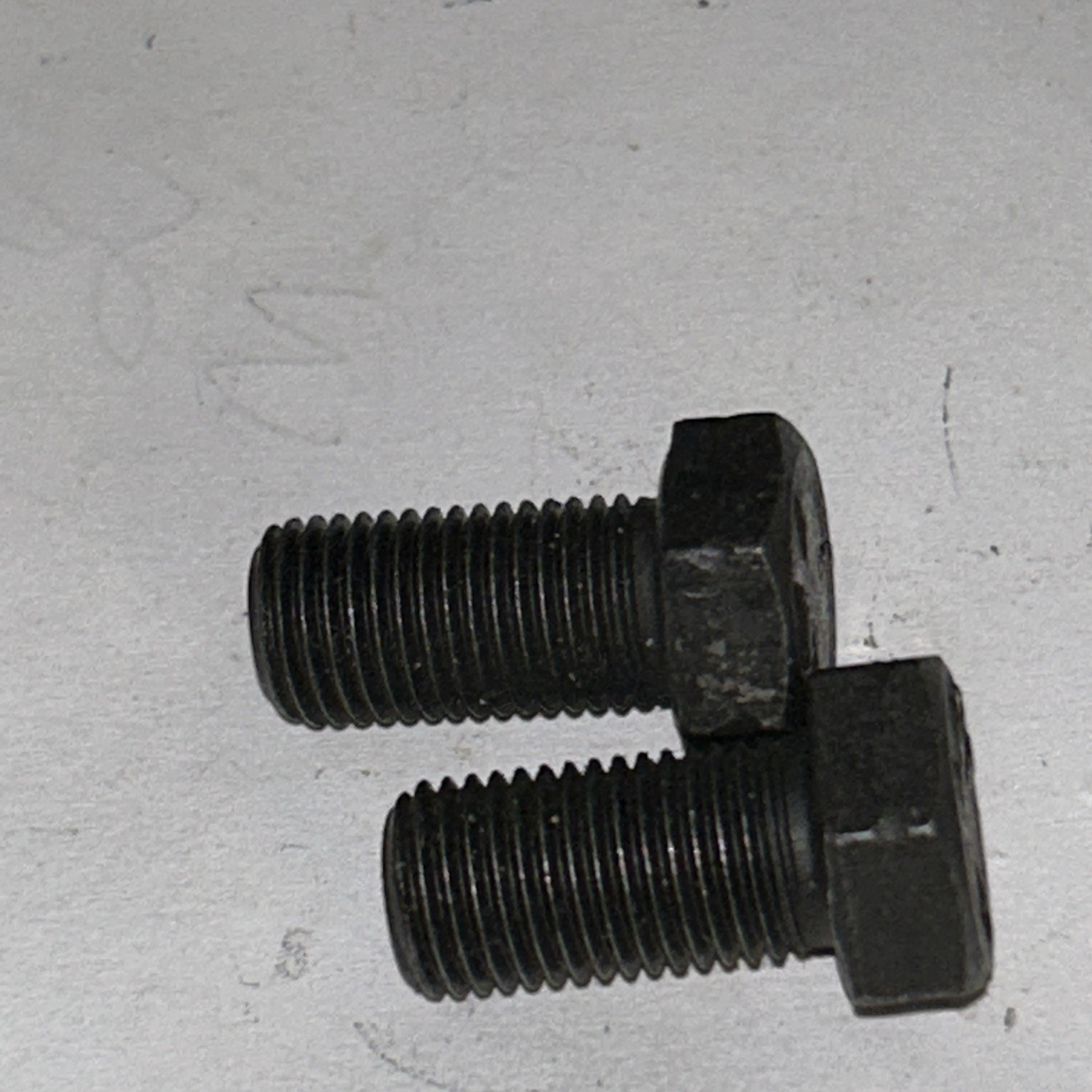 1042 Hex Bolt