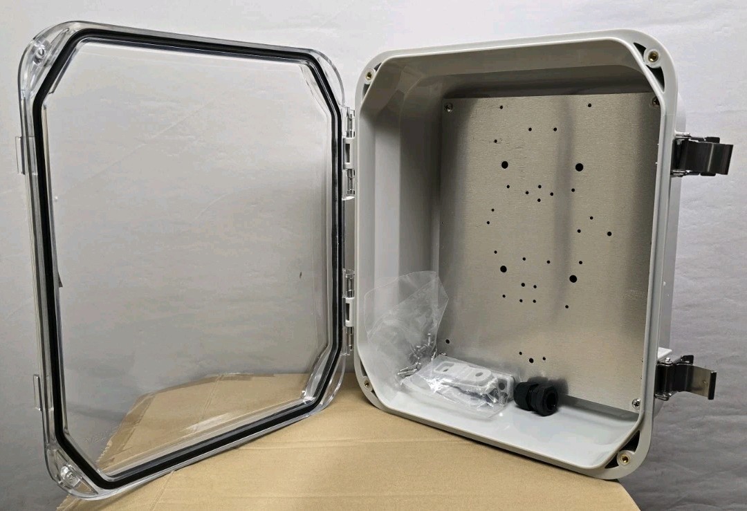 New Outdoor Wi-fi Box Clear Door Cord Grip Hole Ventev 12x10x5 NEMA V12105LC-CG