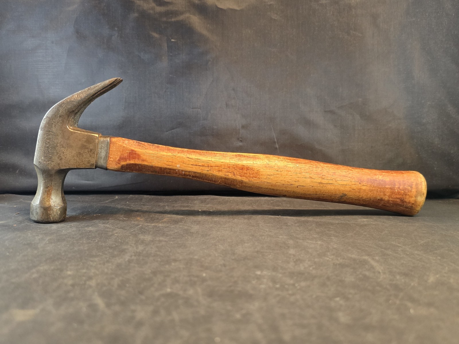 Vintage 16 oz Craftsman Curved Claw Hammer 38141 -M- Orig. Handle USA