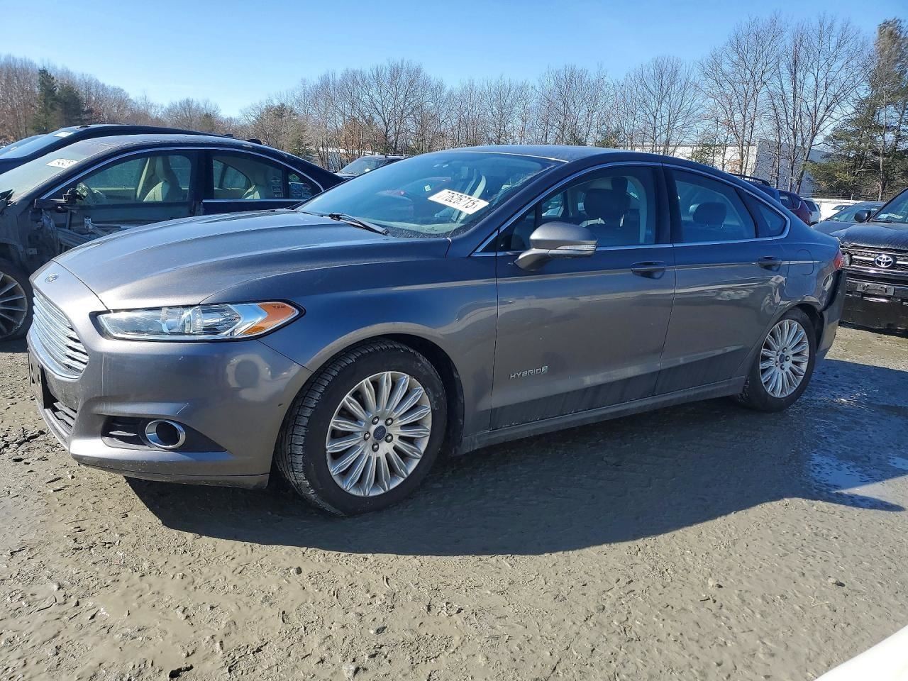 FUSION 2014 Air Shutter 925628