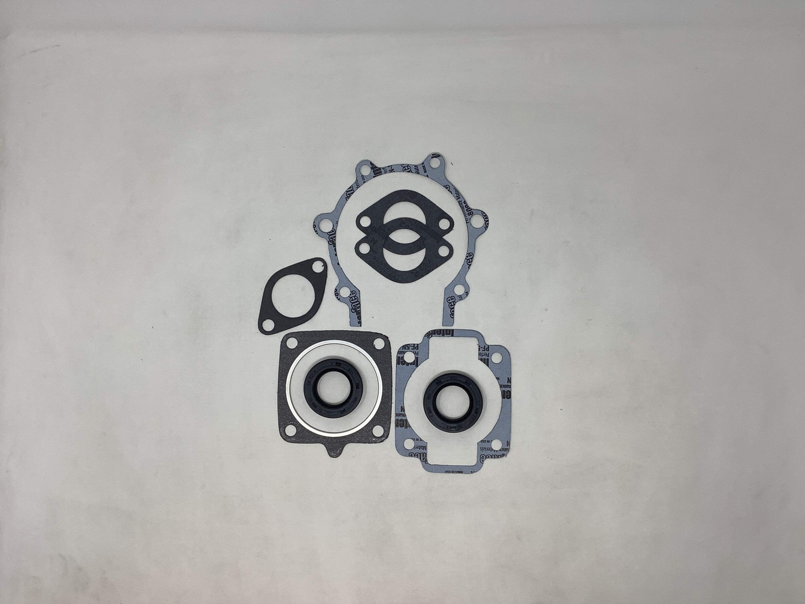 ‘73-‘74 Arctic Cat lynx/Puma 292/150, Complete Gasket Set With Seals, 711034