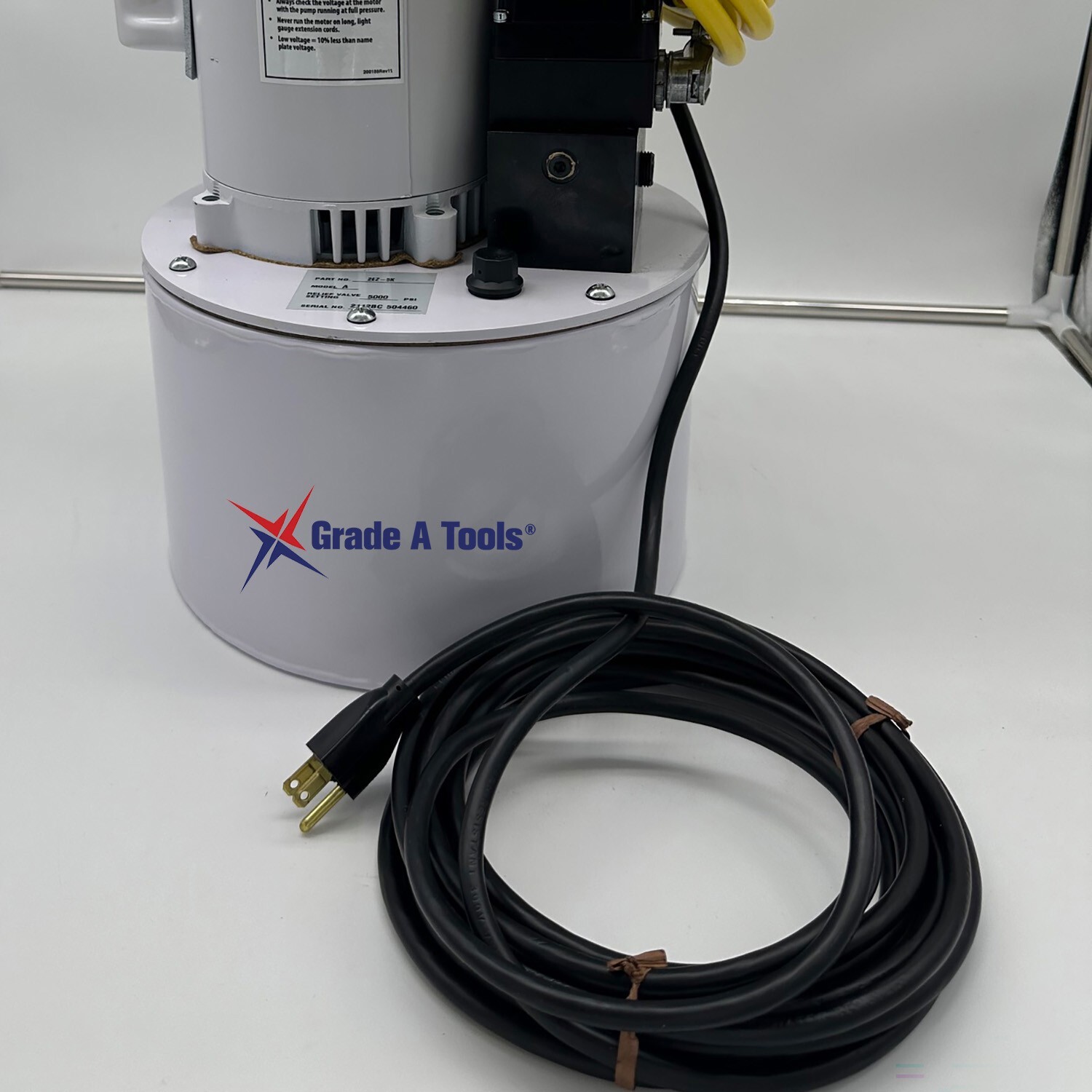 Chief EZ Liner II Frame Machine Hydraulic Pump - 5 Ton Pull Power