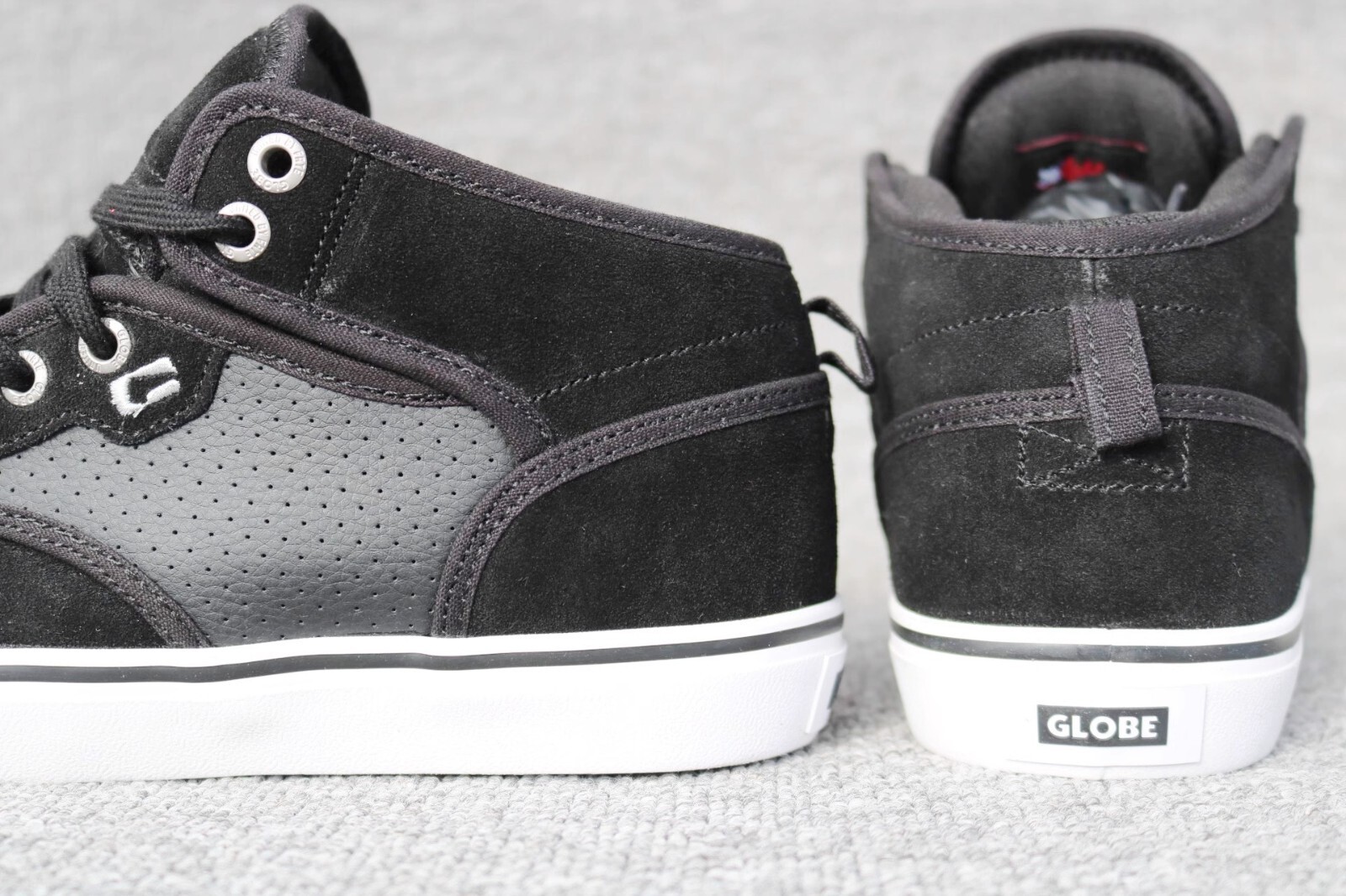 Globe Men's Motley Mid Skate Shoe US size
