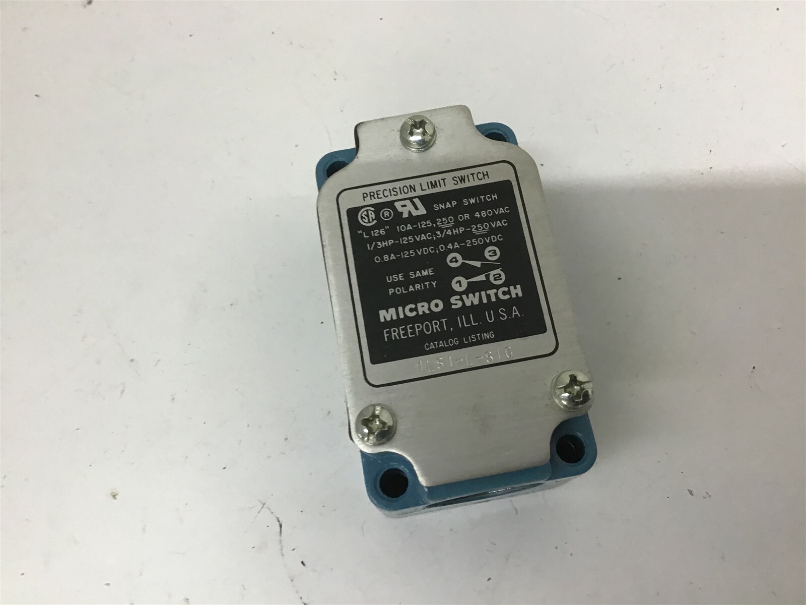 Micro Switch 1LS1-L-SIG 10 Amp-125,250, or 480 VAC