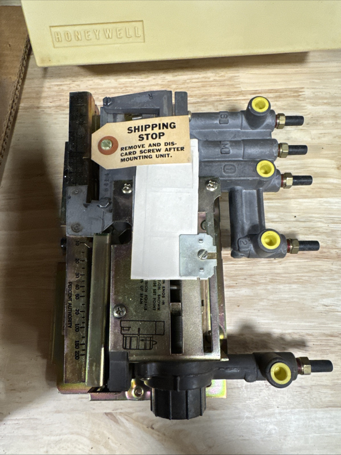 HONEYWELL RP908 B 1011 4 TEMPERATURE CONTROLLER *NEW*