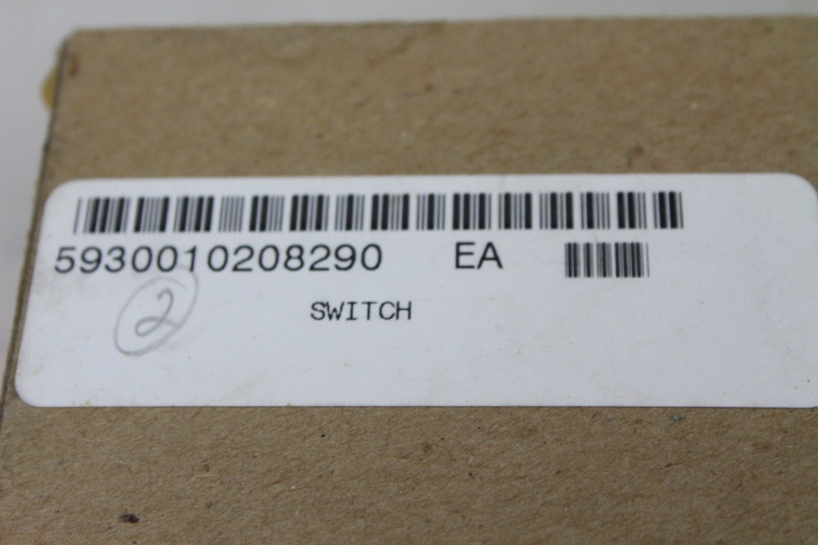 2 Vintage NOS Micro Switch Freeport N32895 6823 Vel Reset Push Button Square