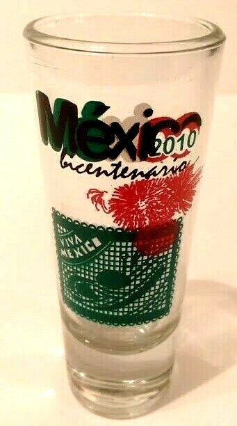 Mexico Bicentario 2010 Viva Mexico 4" Collectible Shot Glass (5-83)