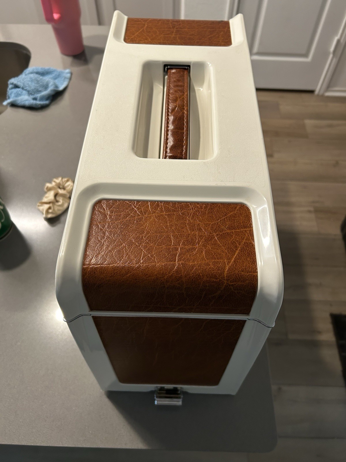 Vintage - New Home Sewing Machine - Model 900