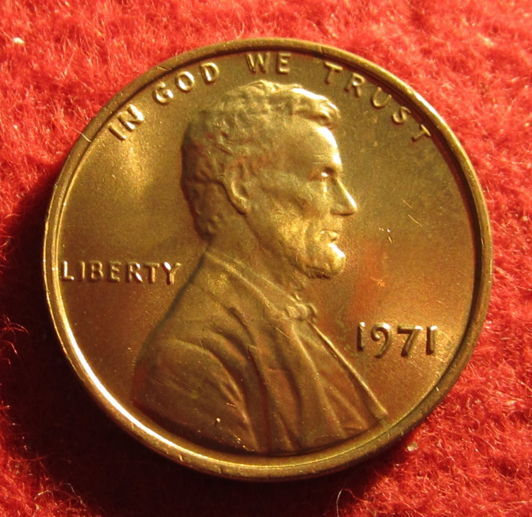 1971 (P) Lincoln Memorial Cent/Penny - Uncirculated - Red - Actual Coin C1221