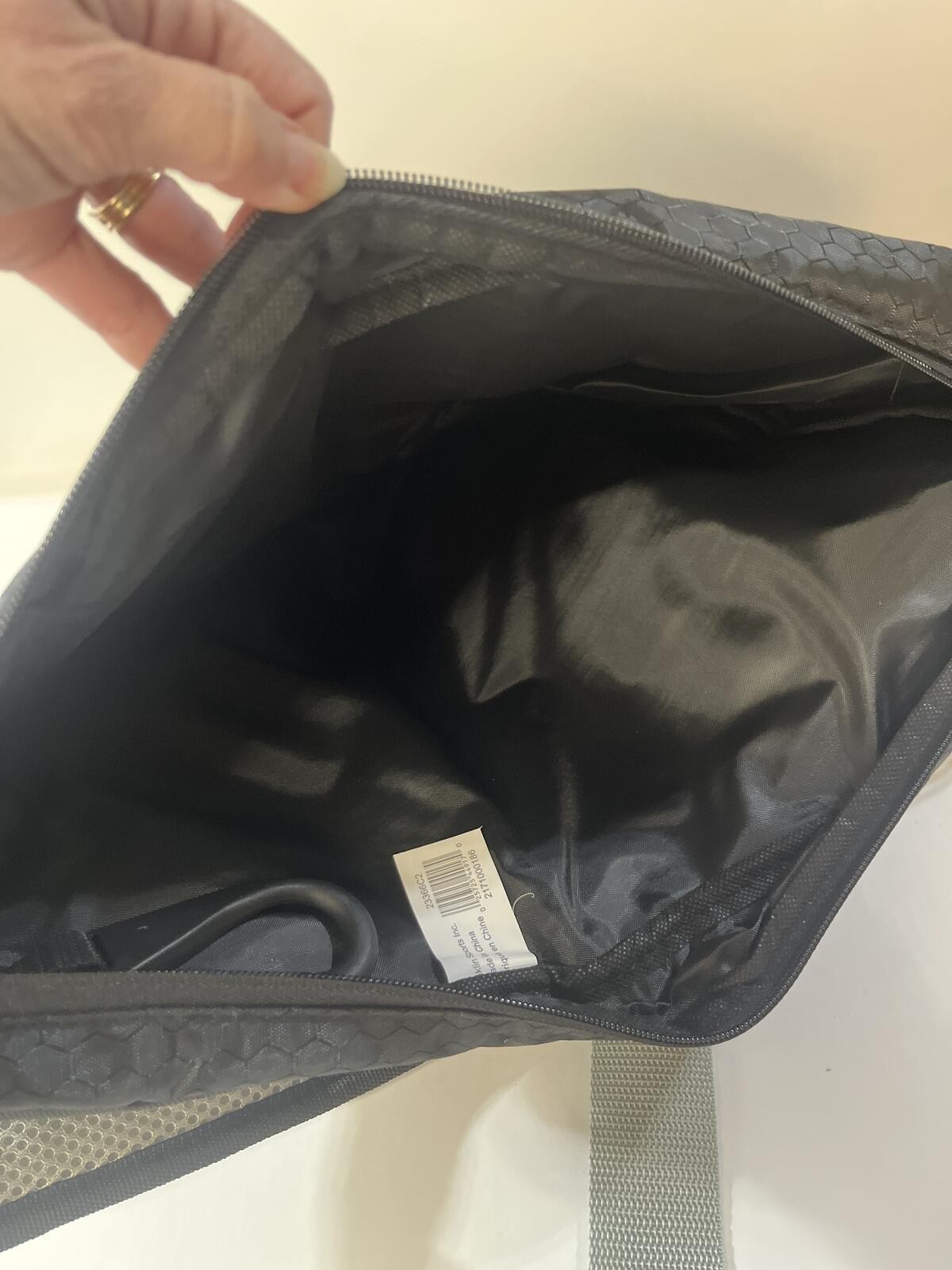 NEW Franklin Black Sling Bag with Adjustable Strap
