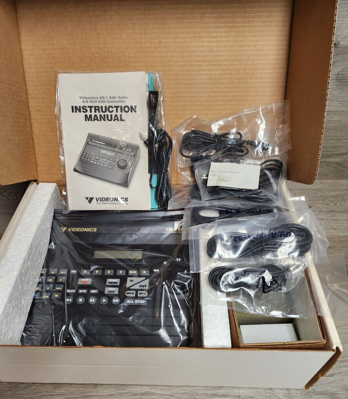 New Videonics Edit Suite A/B Roll Edit Controller Model AB-1 in Original Box