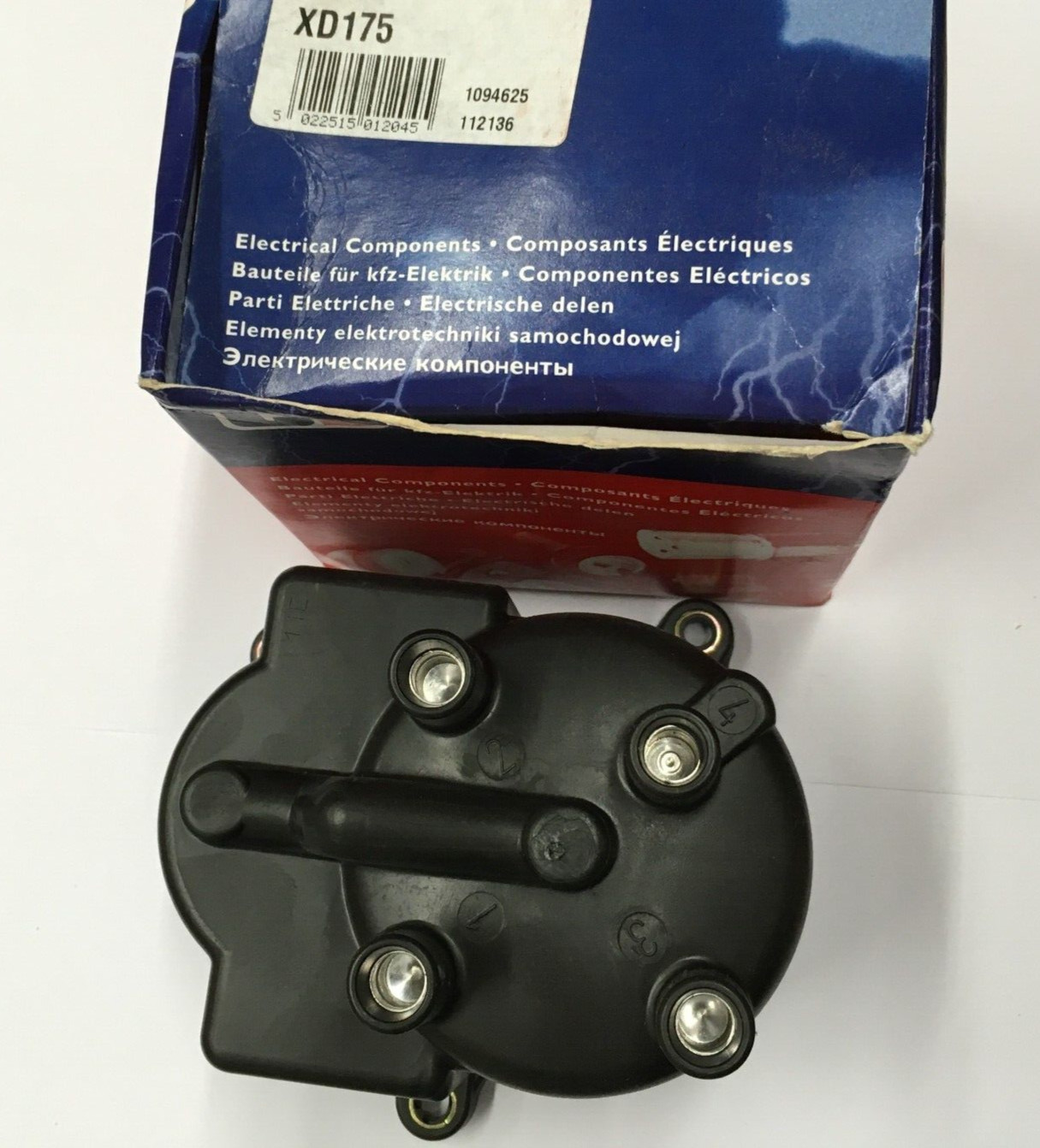 Distributor Cap Fits Daihatsu Charmant Toyota Carina Corolla Hiace Hilux 45110