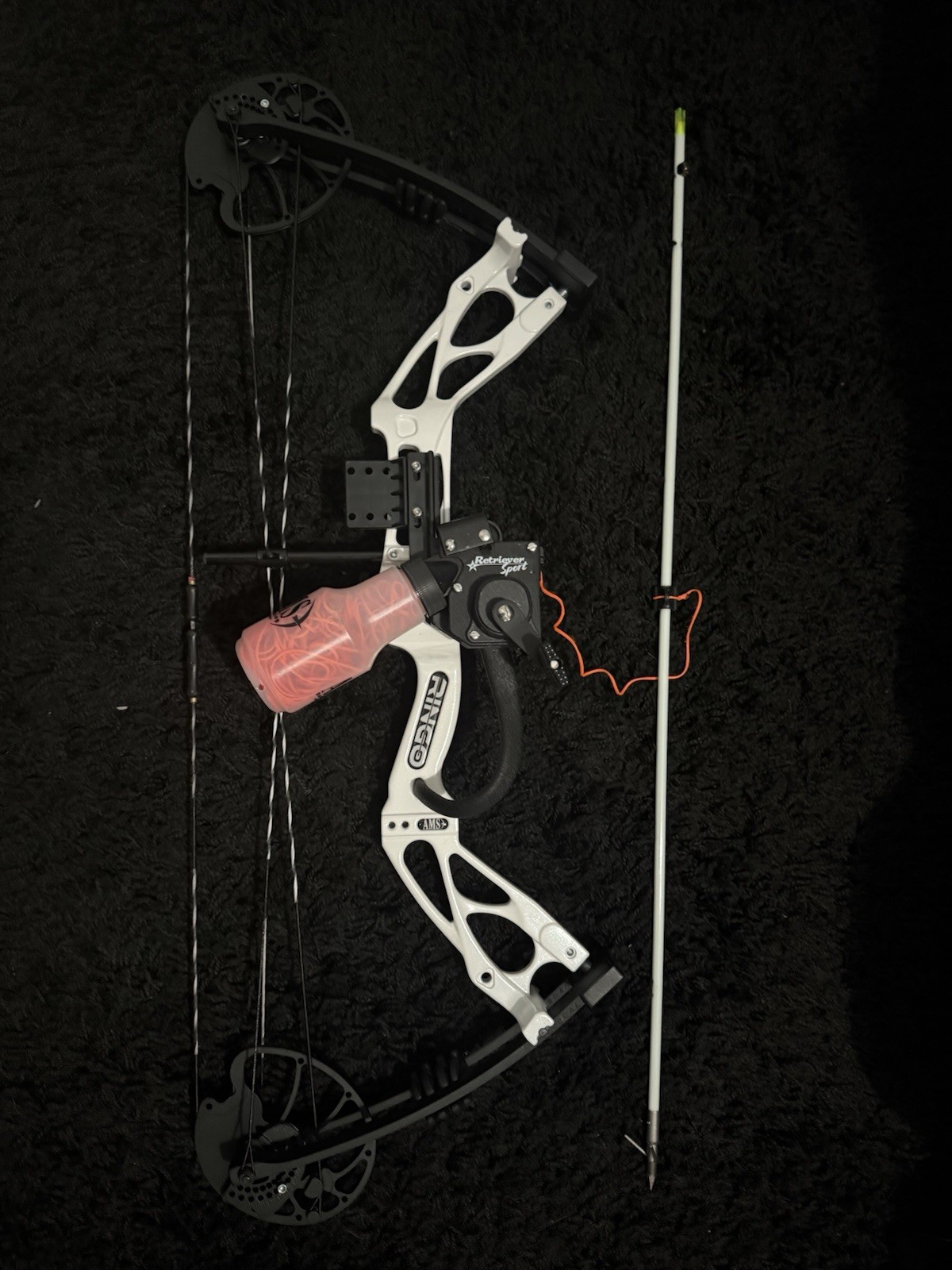 AMS Ringo Compound Bowfishing Package Right Hand White Black