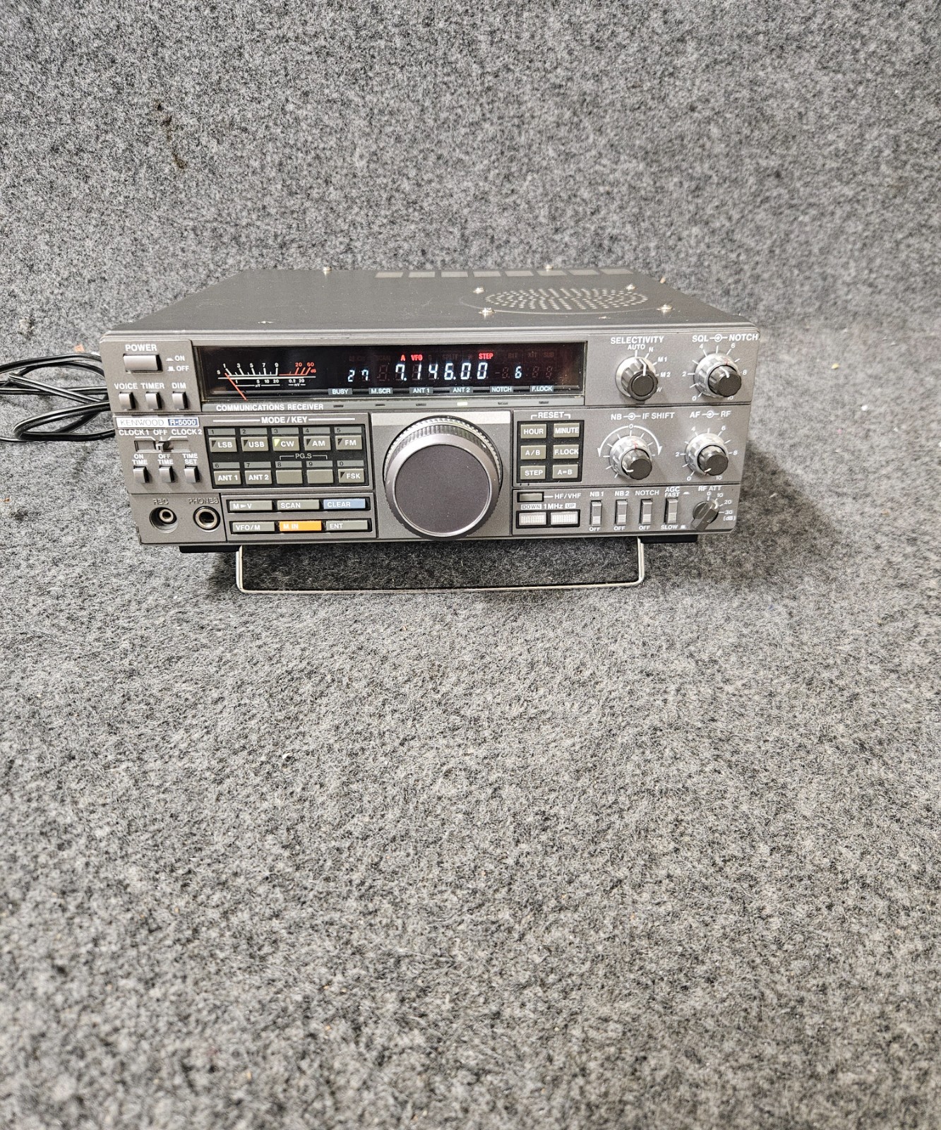 Kenwood R-5000 AM SSB CW Ham Shortwave Receiver