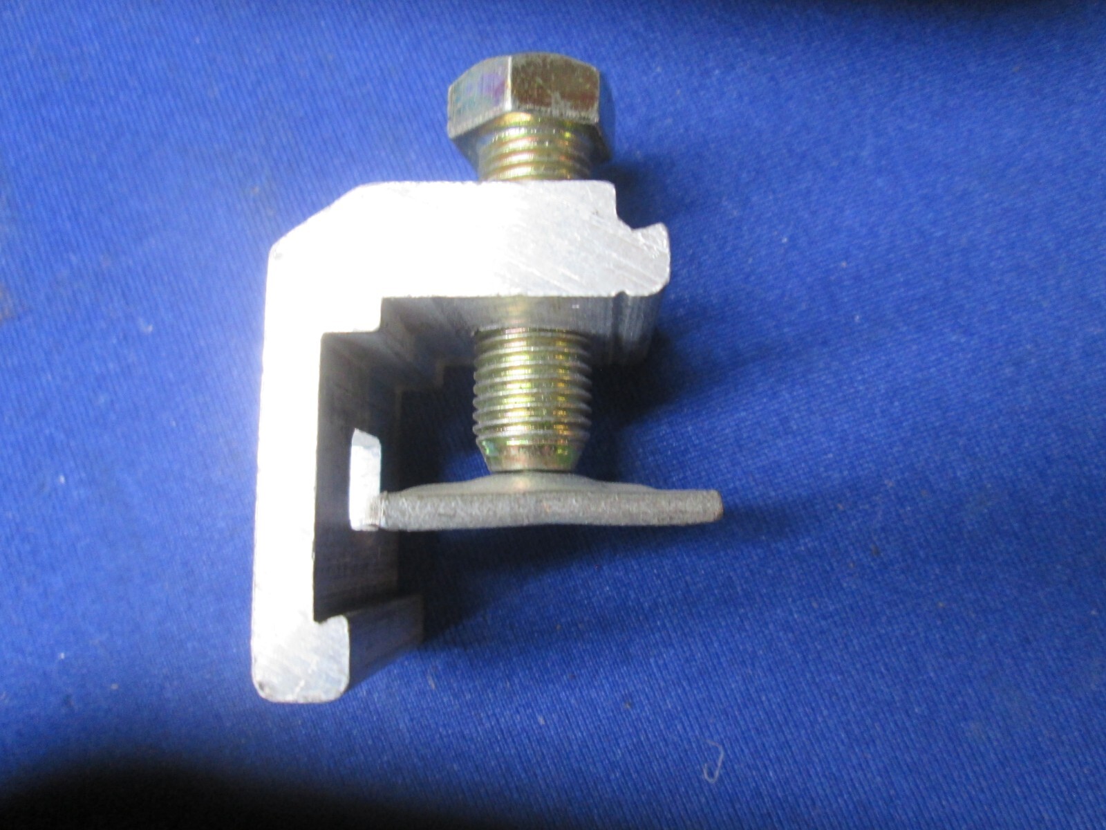 Milbank 200 Amp OLD STYLE Meter Base Socket Lug