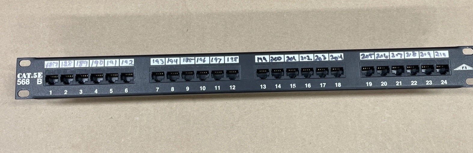 Allen Tel AT55B-PNL-24 24 Port T568A/B Cat 5e HD Patch Panel