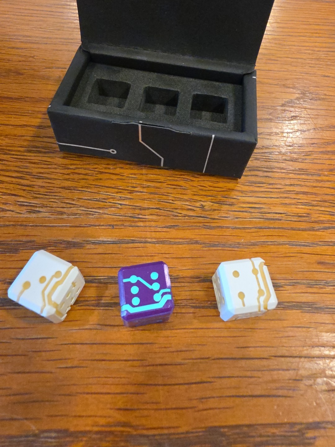 Space Roller Dice Set NIB Kickstarter Set Glow In The Dark. Sci-fi Dice Set