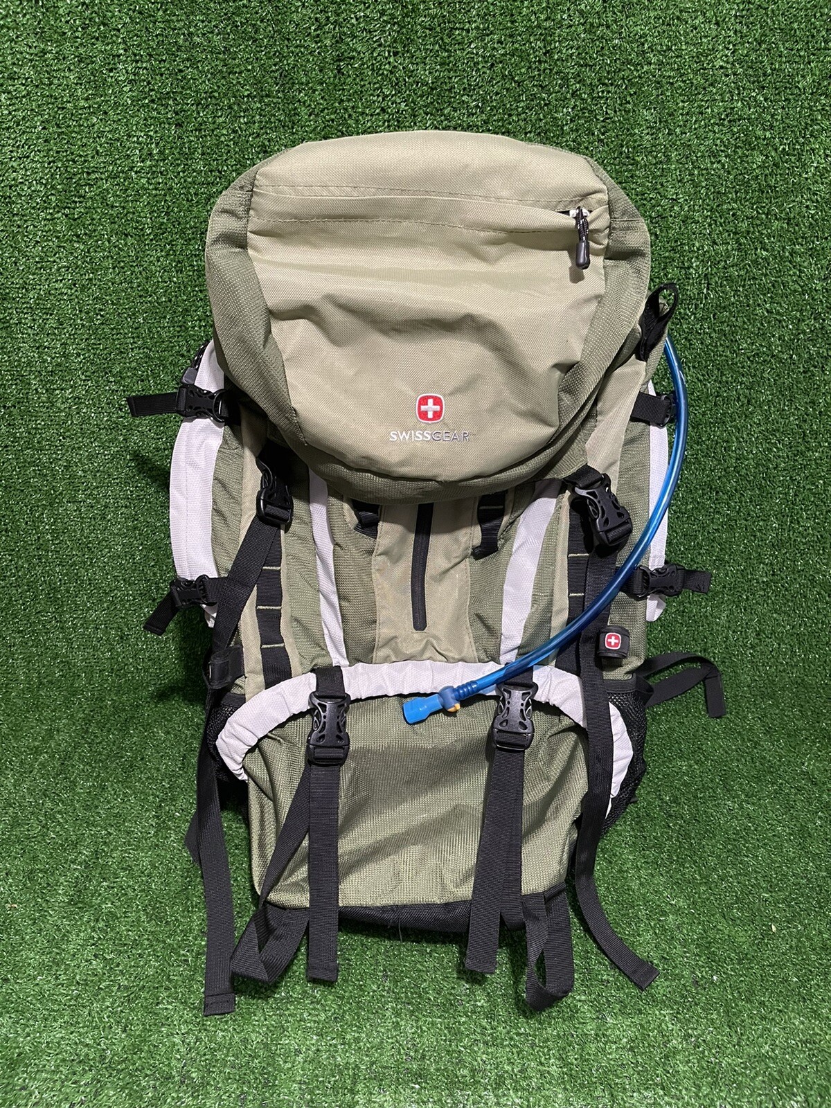 Swiss Gear Hydration Backpack