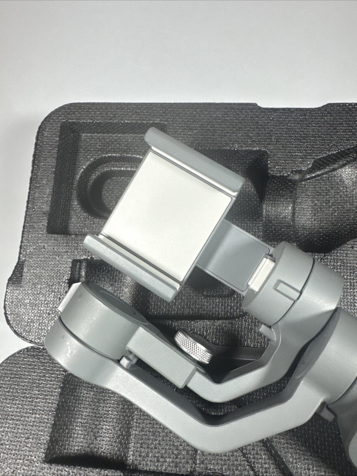 DJI OSMO Mobile 2 Handheld Smartphone Gimbal Stabilizer Model OM170
