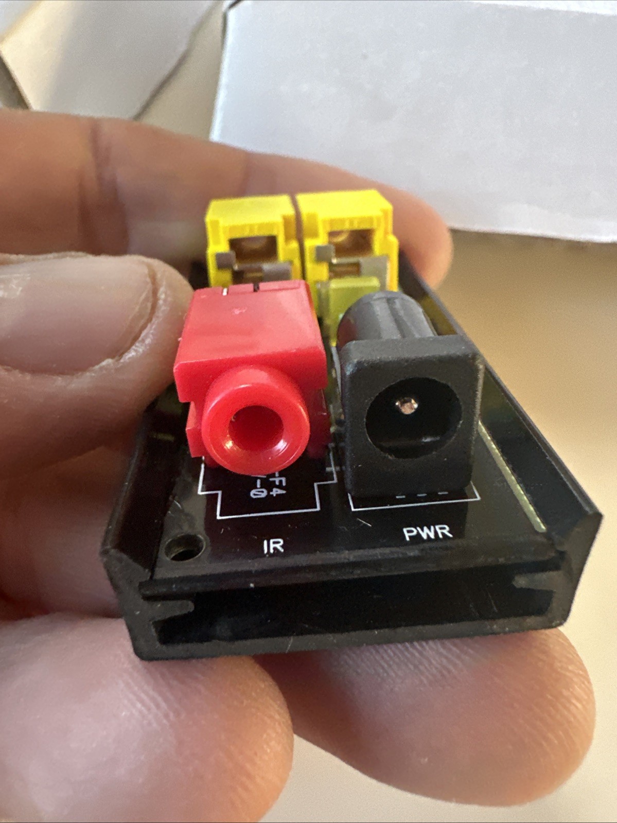 Xantech Connecting Block / CB20 Pair