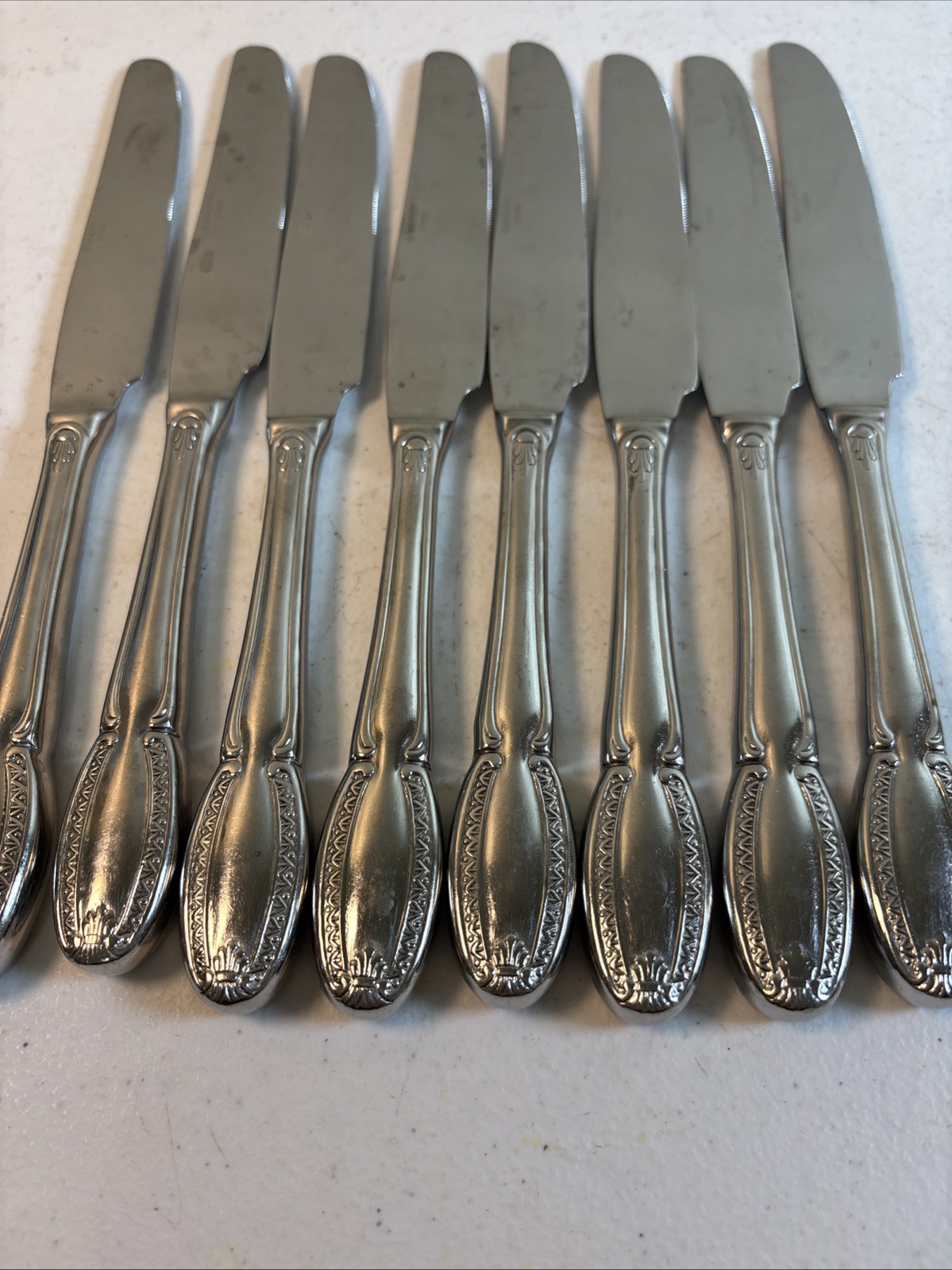 Wallace VENETIAN 18/10 Stainless Flatware Glossy Dinner Knives 8pc