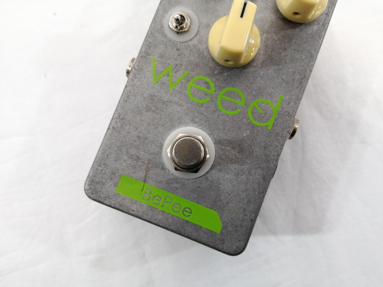 WEED BEPEE effector