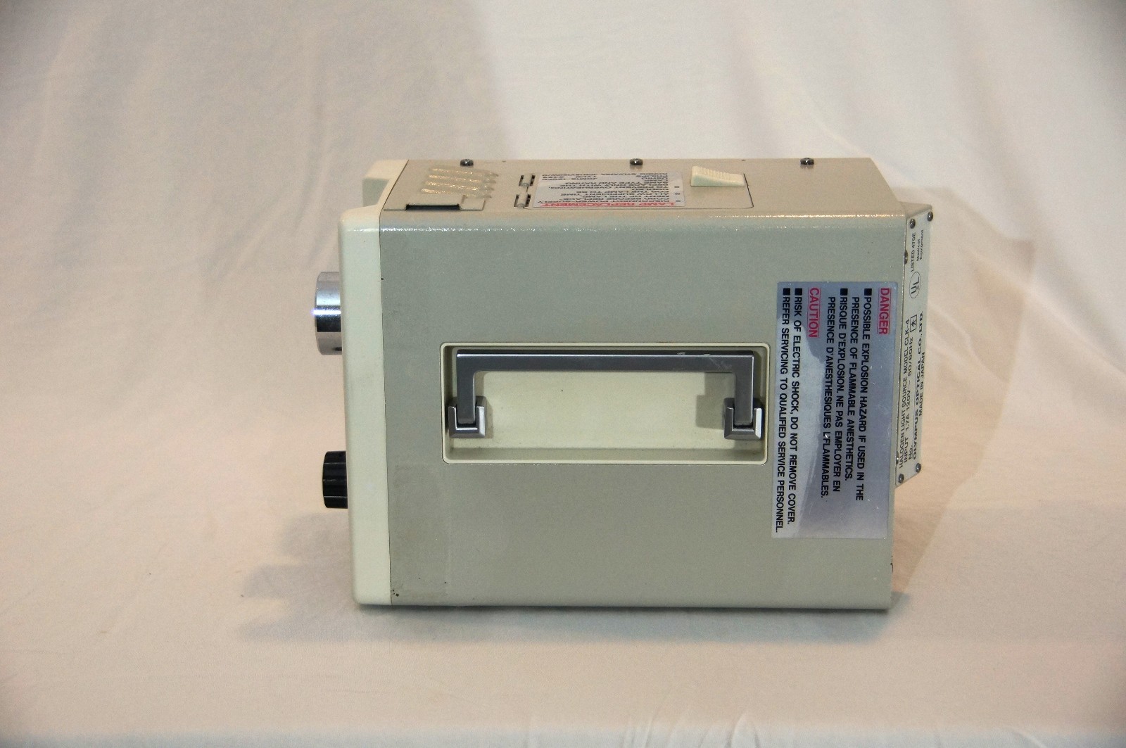 Olympus CLK-4 Endoscopy Cold Light Source Tested Working Air Pump w/ Power Cord