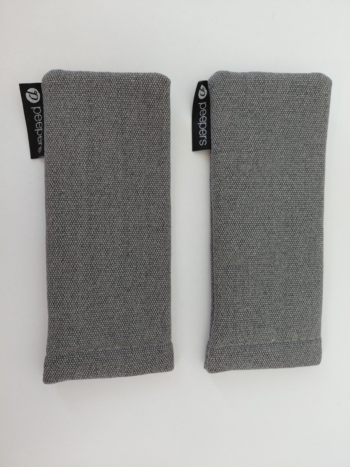 (2) Peepers Tweed Squeeze Spring Shut No Scratch Reading Glasses Soft Case Pouch