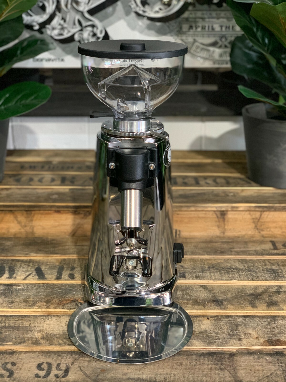 FIORENZATO F4 ECO ON DEMAND CHROME BRAND NEW ELECTRONIC ESPRESSO COFFEE GRINDER