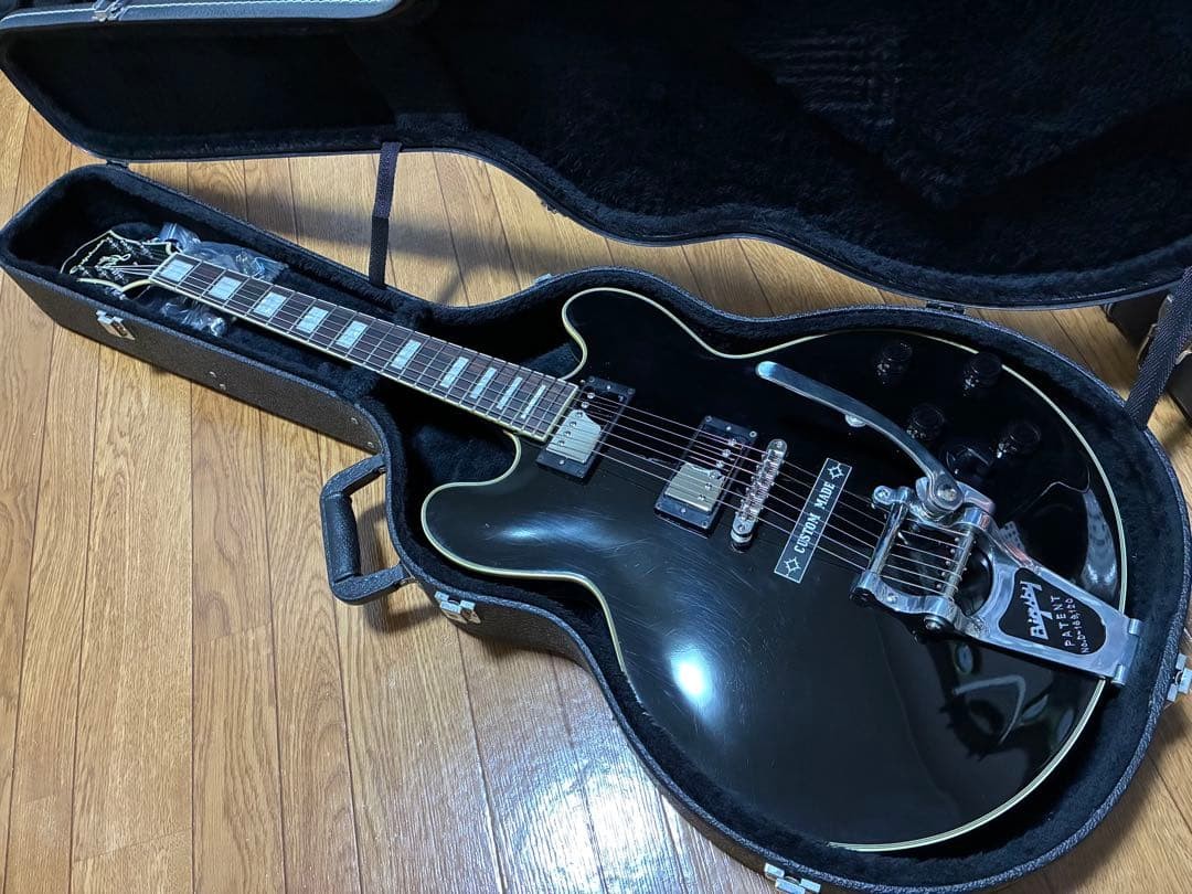 Epiphone B.B. King With Lucille Bigsby Semi-Aco