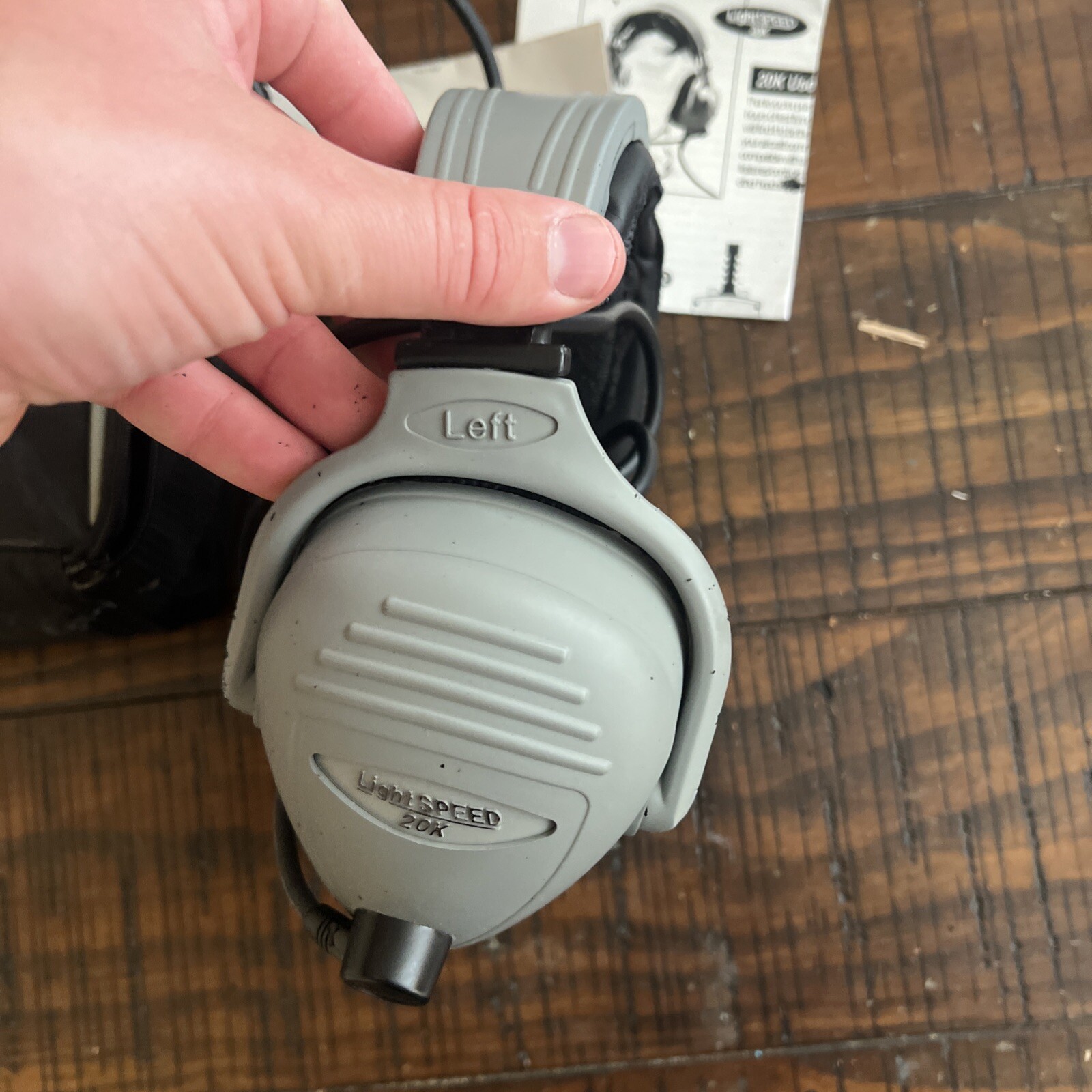 LightSpeed 20K Aviation Headphones with Carrying Case Read
