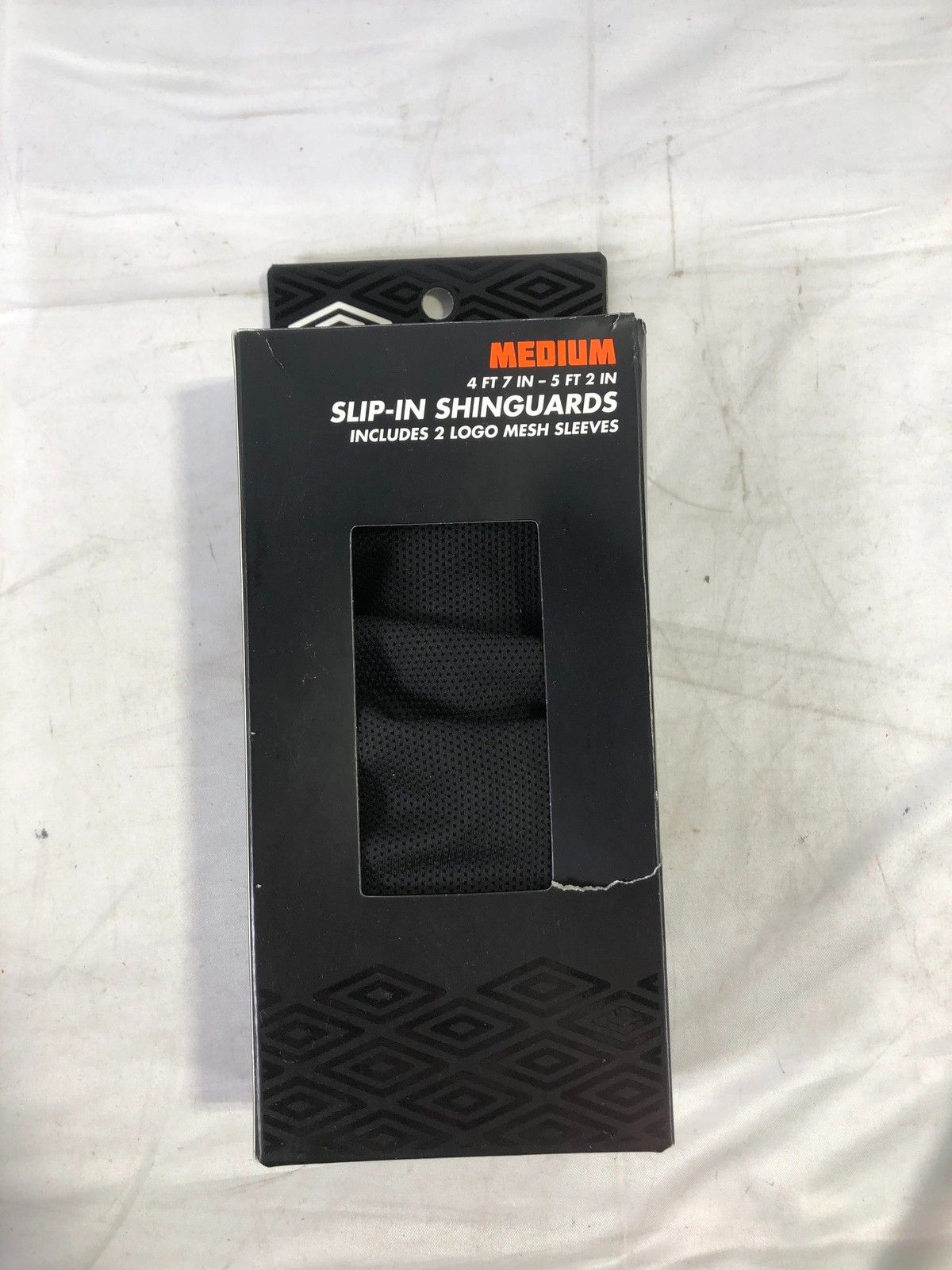 Umbro Slip-In Shinguards Medium 2 Logo Mesh Sleeves Soccer Protective Gear