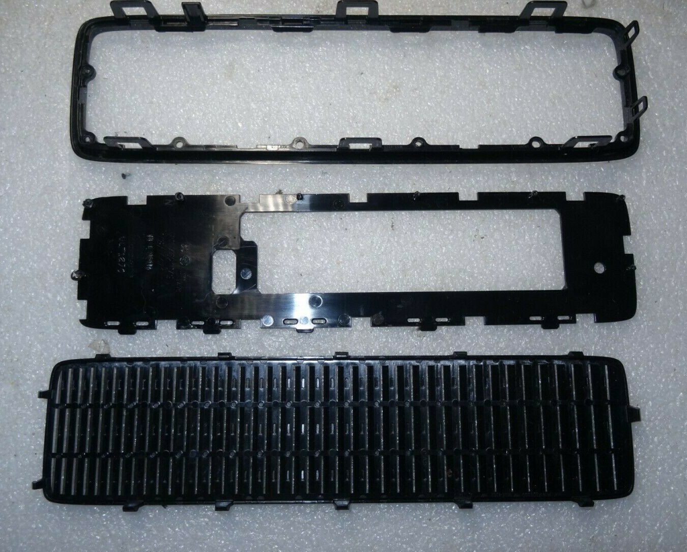 Microsoft Xbox 360 S Console 1439 Top 3-Piece Grill, Frame & Bezel-X821049-OK