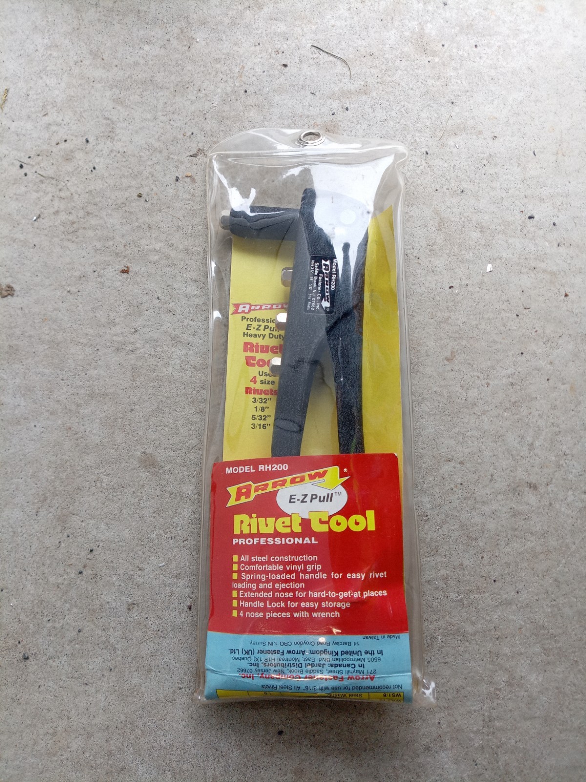 Arrow E-Z Pull Rivet Tool Model RH200 In Original Package.