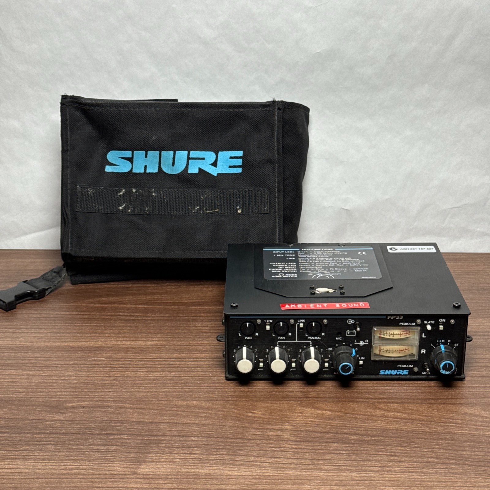 Shure FP33 Field Sound 3 Channels Stereo Audio Mixer w/soft casebag - Black