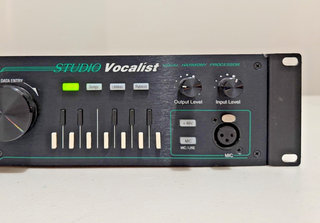 DIGITECH STUDIO VOCALIST RACK MOUNT STUDIO EFFECT VOCAL HARMONY PROCESSOR