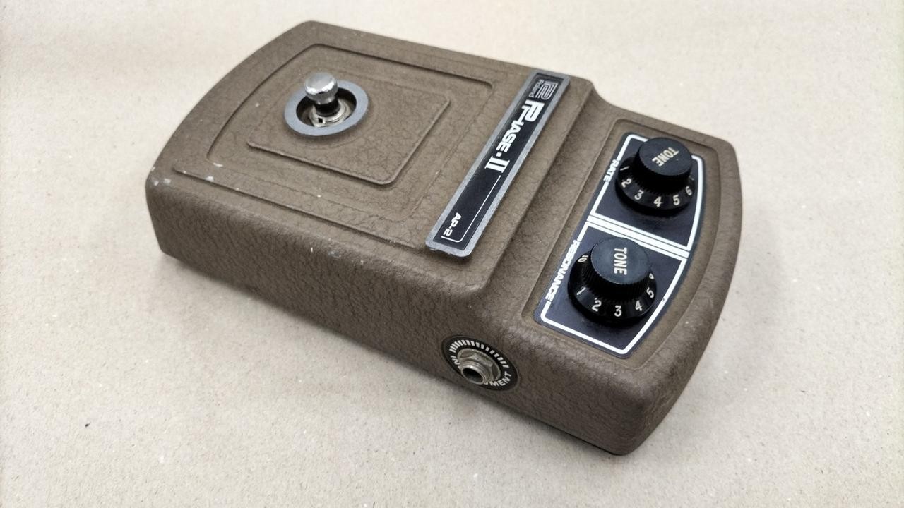 ROLAND AP-2 PHASE-II Effect Pedal