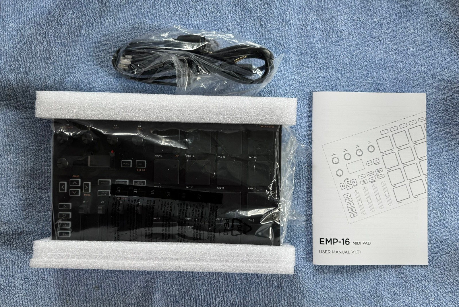 HXW Avatar EMP16 MIDI Pad Controller and Beat Maker with Bluetooth (Open Box)