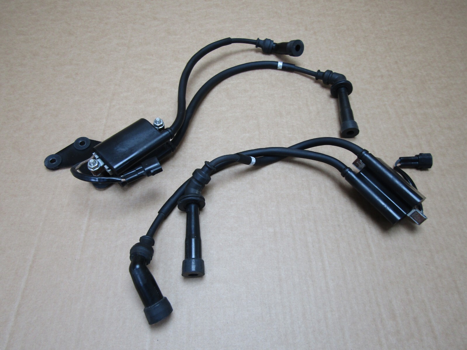 Suzuki SV650 SL2 2015 9,637 miles HT leads and ignition coils pair (14058)