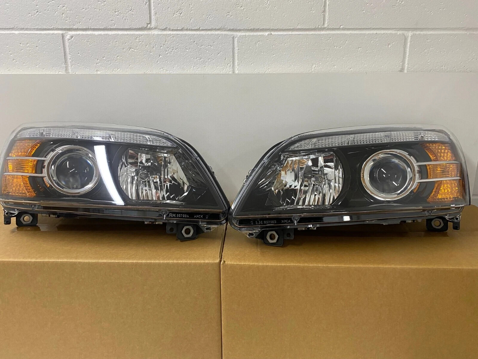 Chevrolet Caprice Includes PPV 2011-2017 " Genuine Pair of Headlamps"