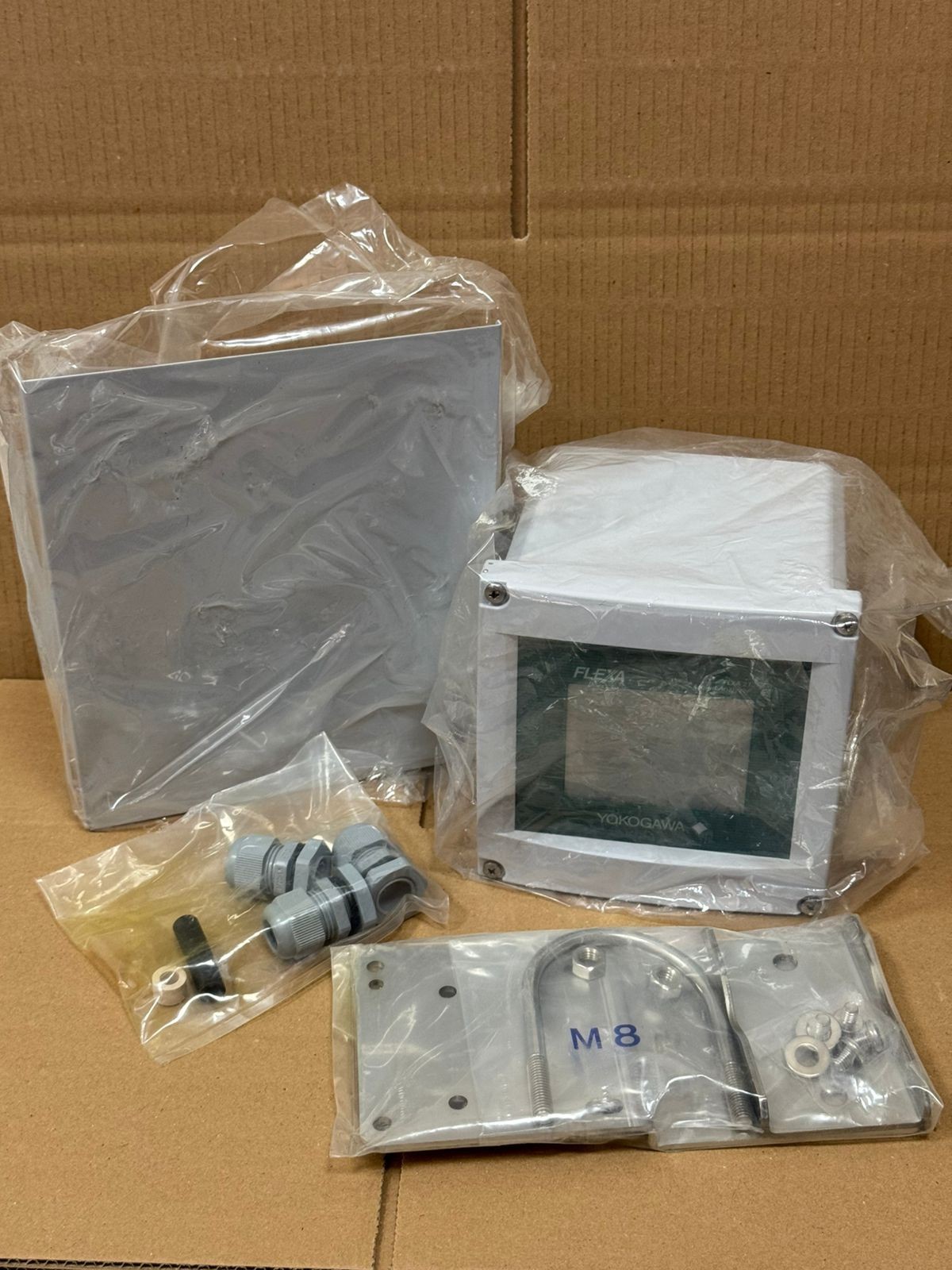 Yokogawa / Liquid Analyzer / FLXA21