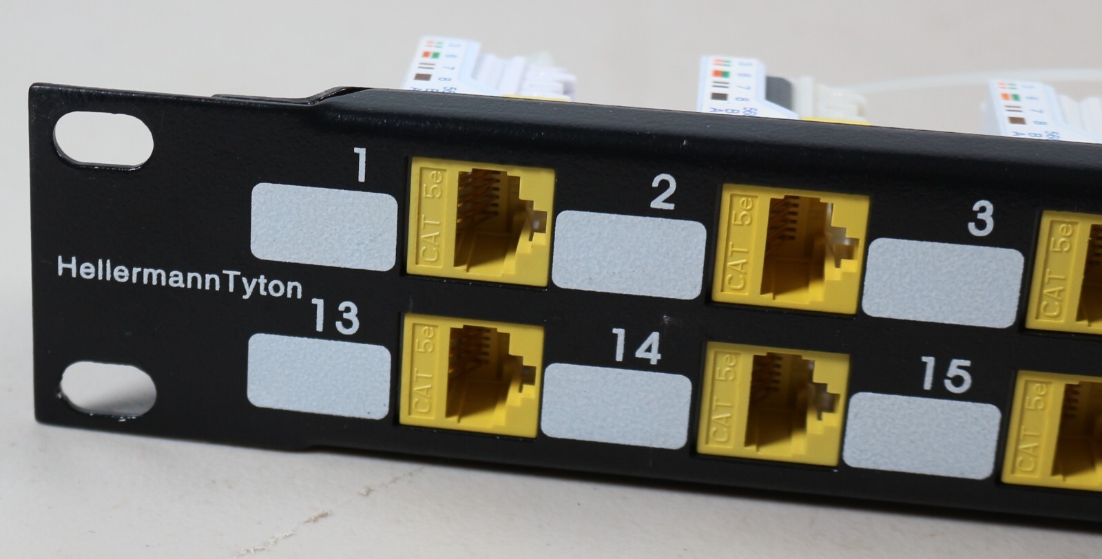 Hellermann Tyton 24 port Keystone Jack Panel w/ 12 Cat 5e Inline Couplers