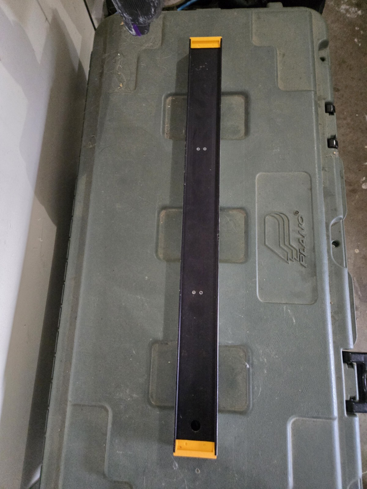 zircon ultralevel pro 24"