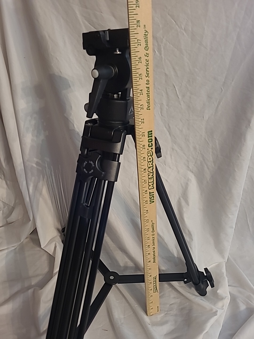 Tripod-Walimex Pro/E Image-9901 camera tripod W/ Fluid Head
