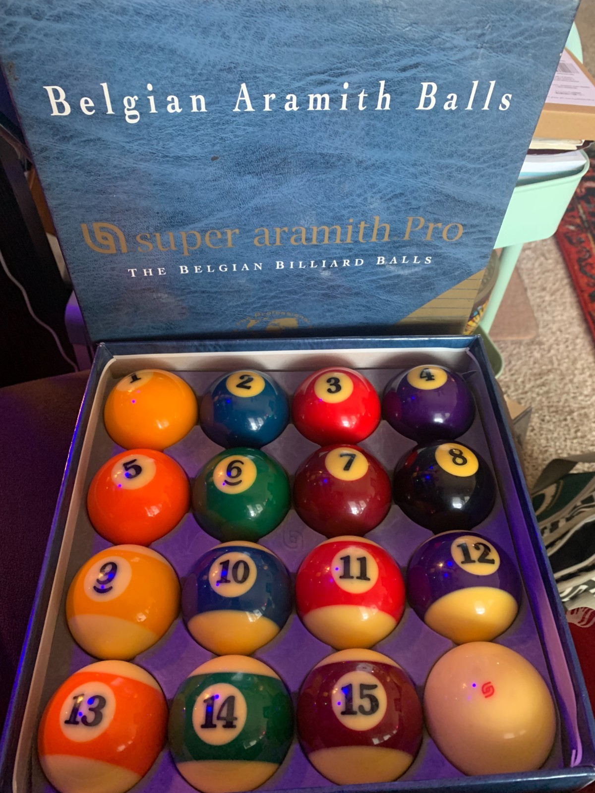 🎱 Super Aramith Pro Belgian Billiard Ball Set – Excellent Condition – $200 OBO