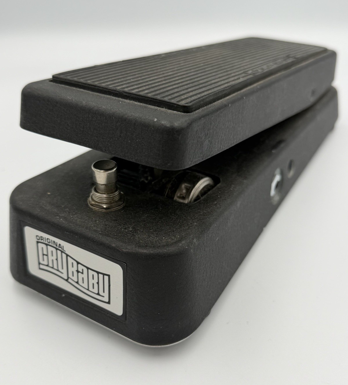 Jim Dunlop Cry Baby GCB-95 Analog Wah Pedal for Electric Guitar, Black