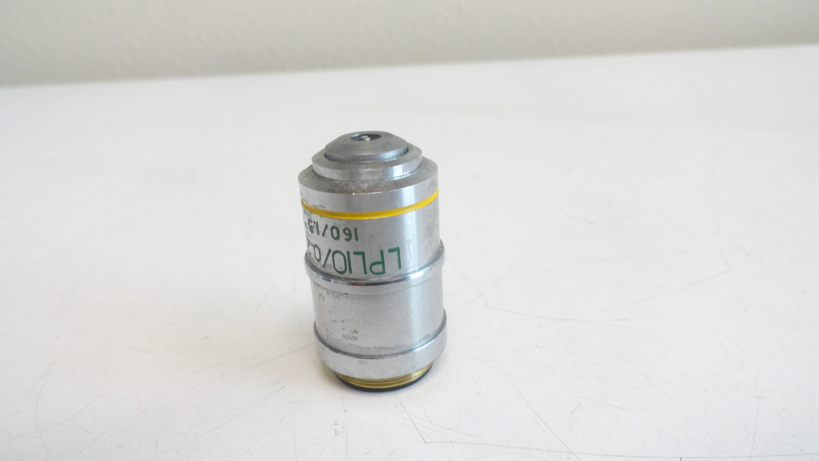 Fisher Scientific Inverted Phase Contrast Microscope 12-560-45 objectives plus