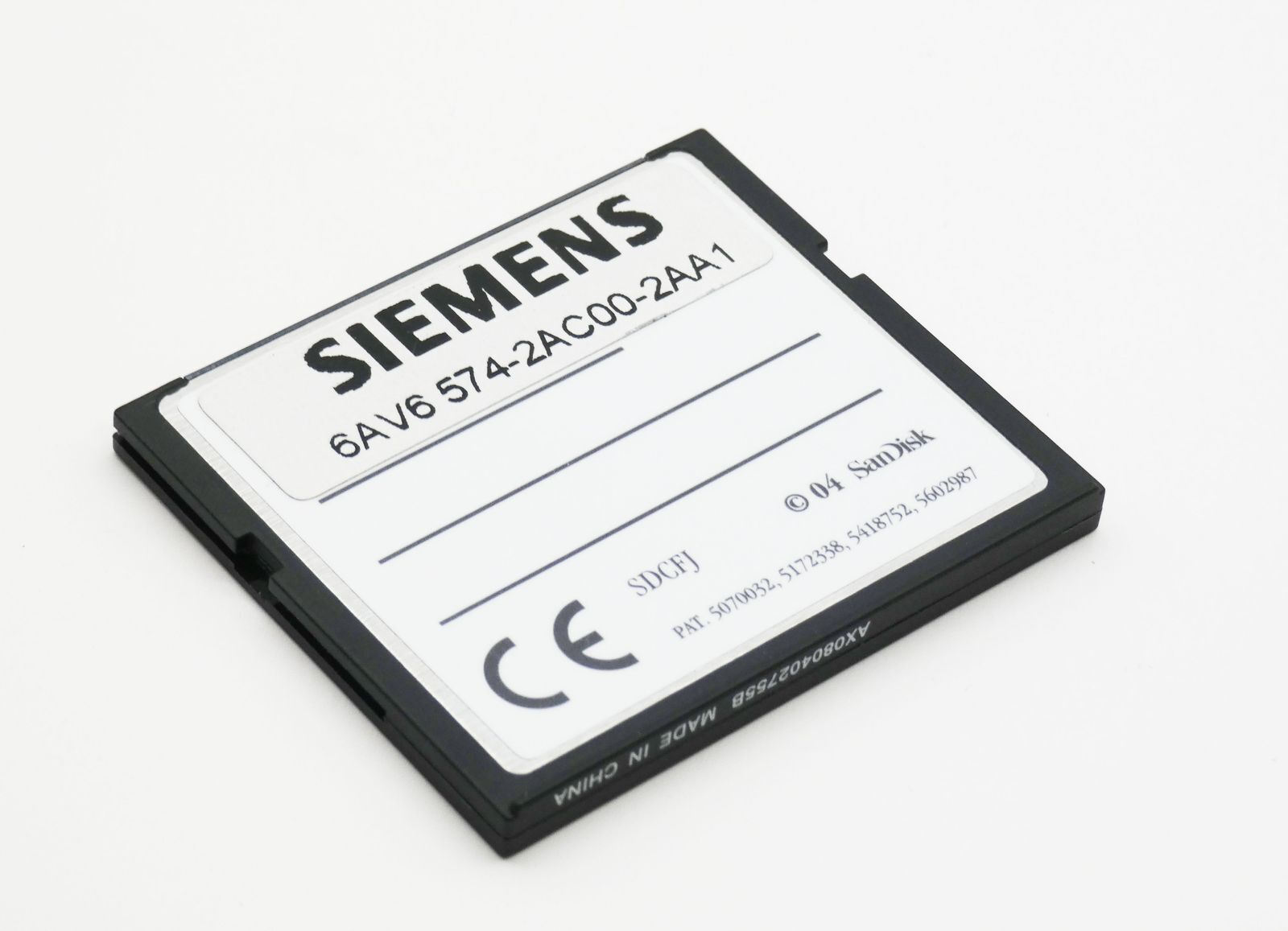 Siemens SIMATIC HMI 6AV6574-2AC00-2AA1 6AV6 574-2AC00-2AA1 E:01 512MB -Unused-